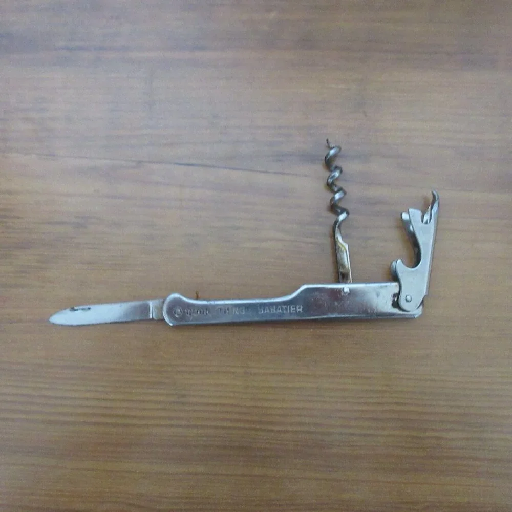 A. Sarry Thiers Wine Corkscrew w/Knife 